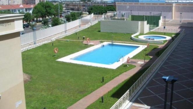 FIBES con parking gratis. Apartamento Sevilla Este. Exterior foto
